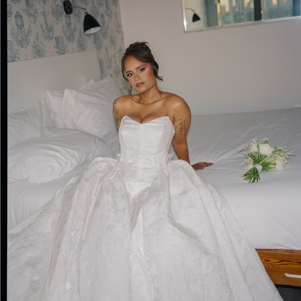 Pnina Tornai White Strapless Wedding Dress
